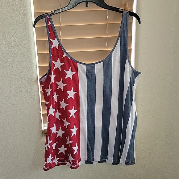 Old Navy Patriotic Tank women's red white blue NWOT size L - Picture 3 of 9